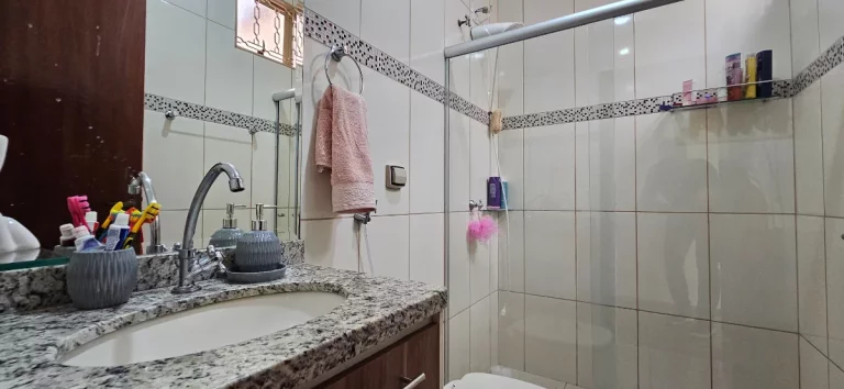 Imagem Casa tipo para venda em Residencial Meireles com 3 quartos, sendo 1 suíte, 162m2