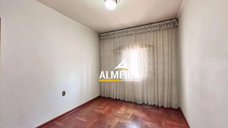 Imagem Casa com 3 dormitórios à venda, 168 m² por R$ 850.000,00 - Cidade Jardim - Rio Claro/SP