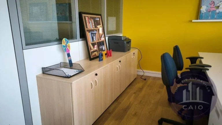 Imagem Sala mobiliada com 80 m² para aluguel por R$ 7.900,00 - Alphaville/SP