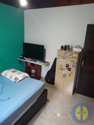 Imagem VENDO CASA DE 2 QUARTOS COM PISCINA EM ITAIPU + UM ANEXO NOS FUNDOS