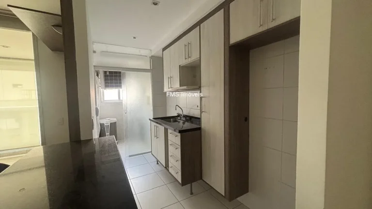 Imagem Apartamento para locação na Consolação, São Paulo-SP: 1 quarto, 1 sala, 1 banheiro, 1 vaga de garagem, 50m² de área.