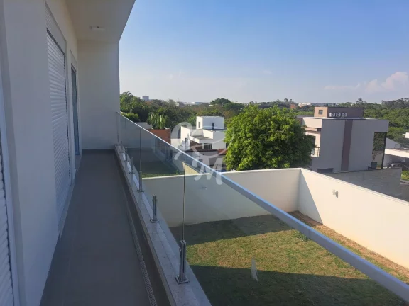 Imagem Sobrado com 3 Suítes em Medeiros