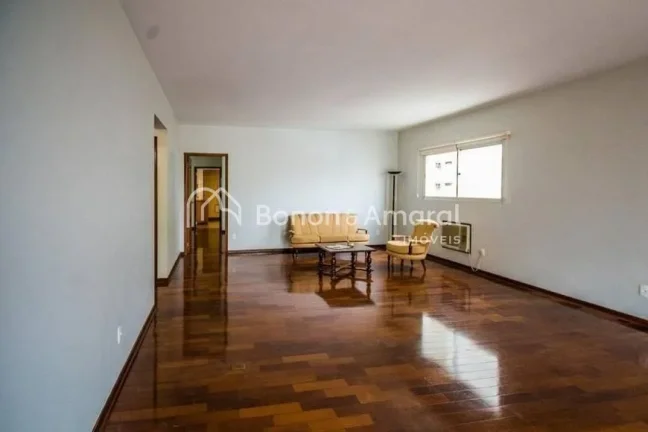 Imagem Viva no coração do Cambuí, uma das regiões mais desejadas de Campinas. A localização é simple...