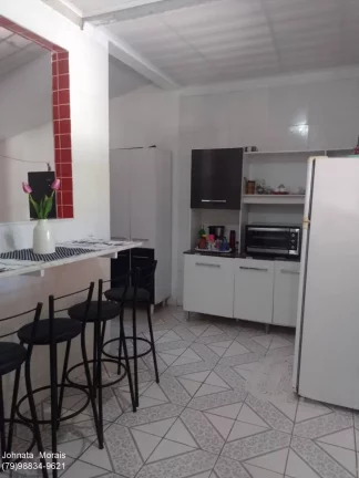Imagem Casa na Aruana à venda - 3 quartos, 2 WC, posição norte e 270 m²