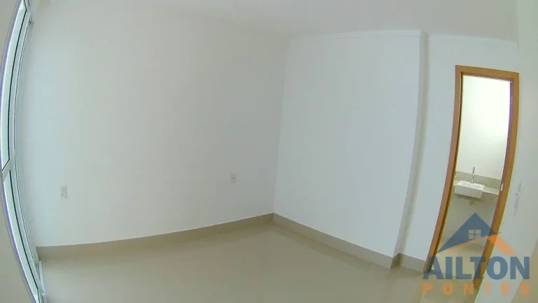 Imagem Apartamento Casa com 2 Quartos na Quadra do Mar na Praia do Morro - Guarapari/ES