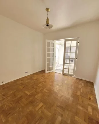 Imagem sobrado com 2 quartos FL26