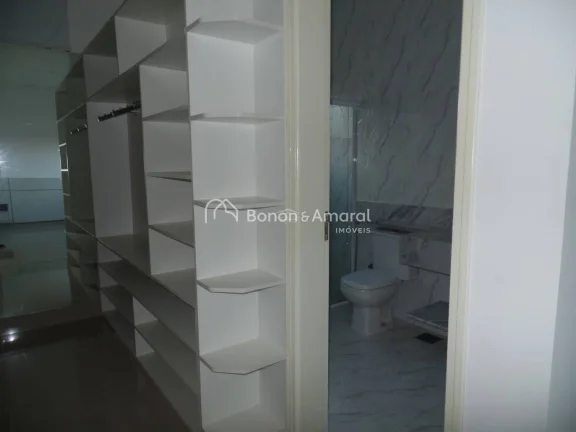 Imagem Casa térrea para locação 03 quartos no Condomínio Terras do Cancioneiro, no Parque Brasil 500, na cidade de Paulínia