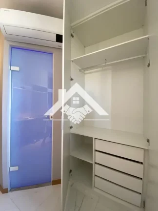 Imagem Studio para Venda em Salvador, Costa Azul, 1 dormitório, 1 banheiro, 1 vaga