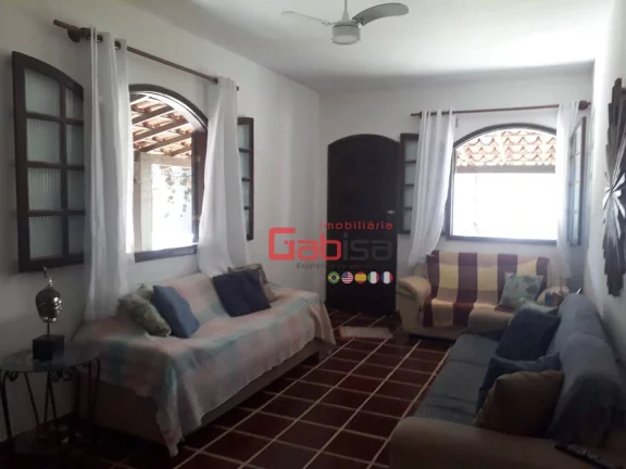 Imagem Casa com 4 dormitórios à venda, 940 m² por R$ 950.000,00 - Peró - Cabo Frio/RJ