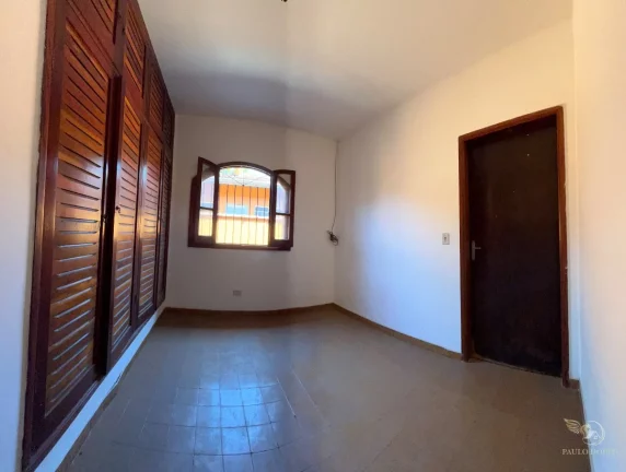 Imagem CASA À VENDA COM 4 DORMITÓRIOS NO CENTRO DE UBATUBA- SÃO PAULO