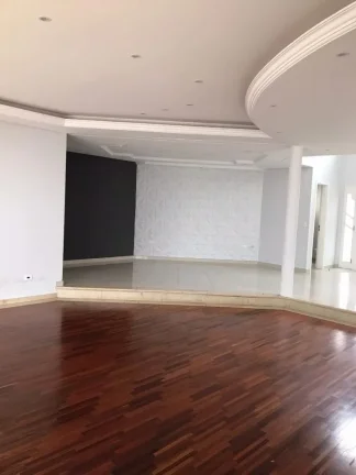 Imagem Casa no Res. Alpha PLUS 359m²