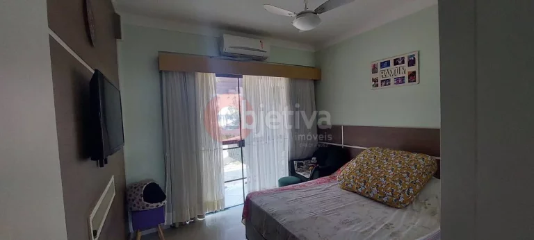 Imagem Casa triplex em condomínio, 4 quartos, Ogiva - Cabo Frio