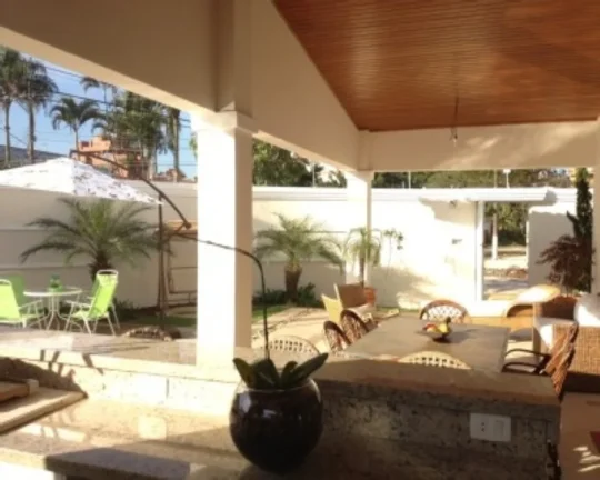 Imagem Casa alto padrão Jardim Virginia, Enseada