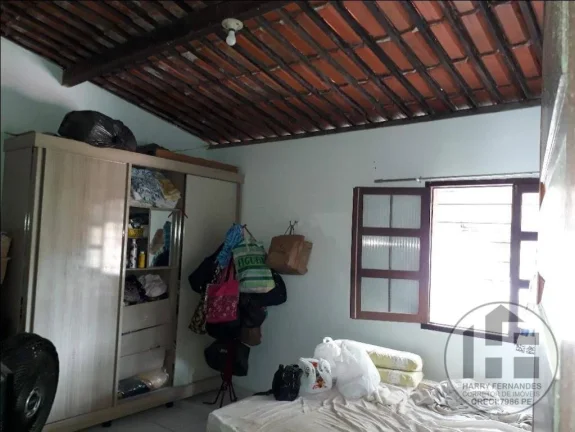 Imagem Casa de dois pavimentos, 360m, com 4 quartos, localizada em Campo Grande, Recife - Pernambuco.
