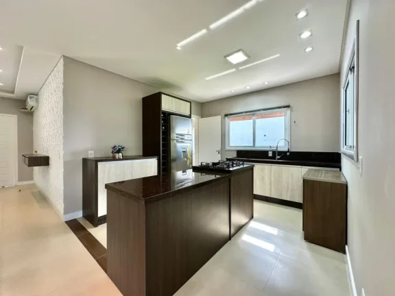 Imagem Casa em Condominio 3 Dormitórios - Bairro Atlantida Sul