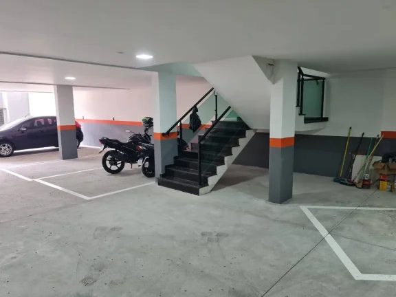 Imagem Cobertura à Venda com 108m², 2 dormitórios, 1 suíte, 1 sala e 2 vagas!!!
