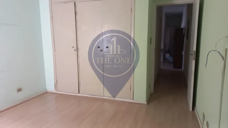 Imagem Imóvel de luxo no Parque Jabaquara: casa com 4 quartos, 1 suíte, 3 salas, 3 banheiros, 3 vagas na capital paulista!