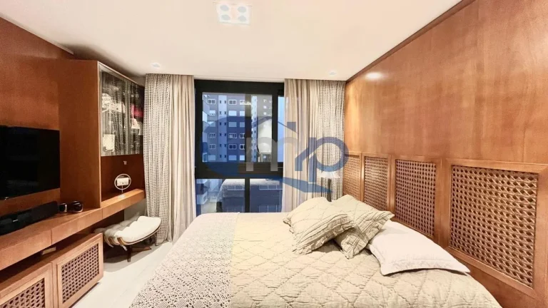 Imagem Apartamento á venda com 4 suítes na Praia Grande em Torres/RS