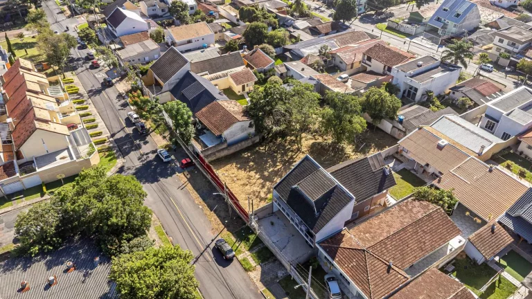 Imagem Terreno à Venda em Novo Mundo - Curitiba/PR