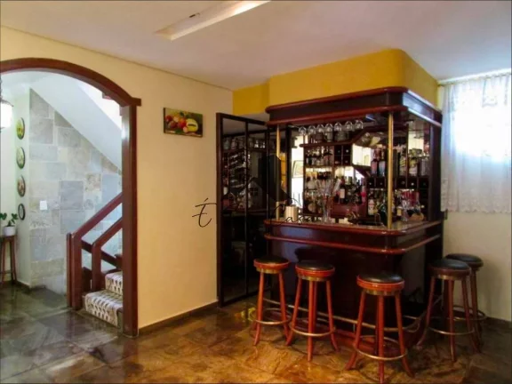 Imagem Casa 4 Quartos 2 Suítes Bairro São José