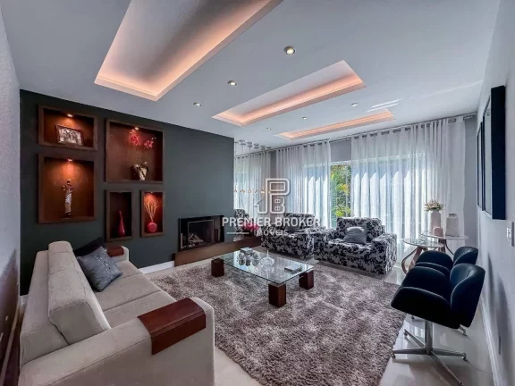 Imagem Casa com 3 dormitórios à venda, 192 m² por R$ 1.270.000,00 - Pimenteiras - Teresópolis/RJ