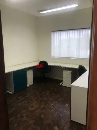 Imagem Casa comercial assobradada 220 m², 7 salas, 3 vagas, Paraíso, Santo André - SP