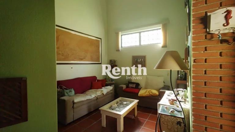 Imagem Casa com 3 dormitórios à venda, 250 m² por R$ 650.000,00 - Parque Universitário - Rio Claro/SP