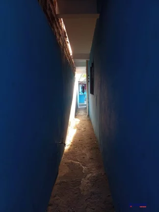 Imagem VENDO CASA DE 3/4 NO TOMBA COM AREA PARA AMPLIAÇÃO
