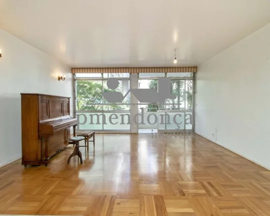 Imagem Apartamento à venda na Rua Dr Brasilio Machado com 03 dormitórios e 01 vaga, 188,50m²