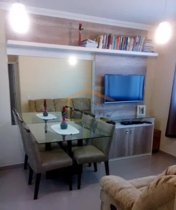 Imagem Apartamento com 39m², localizado no 1º andar, composto por 2 dormitórios, reformado recentemente,...