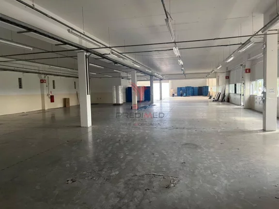 Imagem Vendo excelente Prédio COMERCIAL/INDUSTRIAL em condomínio fechado com total segurança 24 h