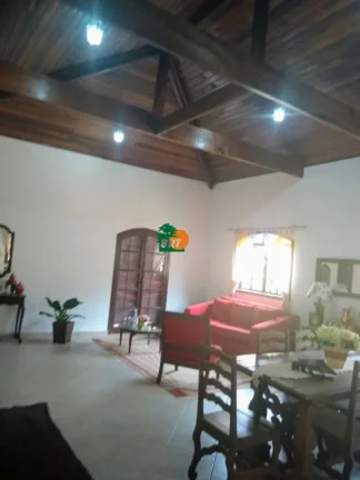 Imagem Chácara para Venda em São Roque, Sorocamirim, 3 dormitórios, 3 suítes, 4 banheiros