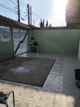Imagem Casa isolada em Praia Grande com Piscina e área gourmet, 264m área total!