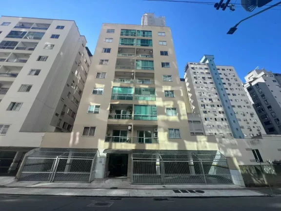 Imagem Apartamento Mobiliado com 1 dormitórios sendo 1 vagas de garagem em Balneário Camboriú