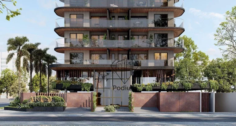 Imagem Cobertura duplex com varanda / sacada e piscina privativa a aproximadamente 350m da praia de Cabo Branco -