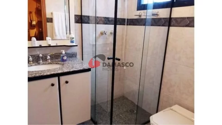 Imagem Sobrado à venda 3 Quartos, 3 Suites, 6 Vagas, 600M², Cerâmica, São Caetano do Sul - SP
