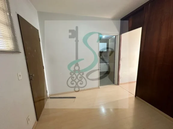Imagem Apartamento à venda na Vila Itapura, Campinas/SP. Prédio com 10 andares, posição frente e sol da manhã, imóvel aceita pets, possui área de serviço, i