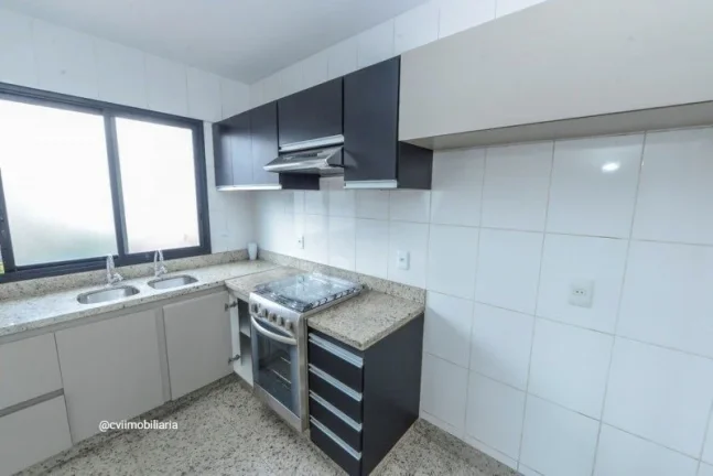 Imagem Se você procura um imóvel de alto padrão e que ofereça privacidade e segurança para você e sua...