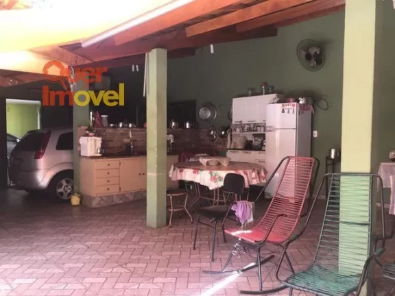 Imagem Casa à venda em Ribeirão Preto-SP, Vila Virgínia: 3 quartos, 1 sala, 2 banheiros, 3 vagas de garagem, 135 m². Conheça com a Quer Imóvel!