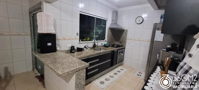 Imagem Sobrado para Venda em Santo André / SP no bairro Vila Linda