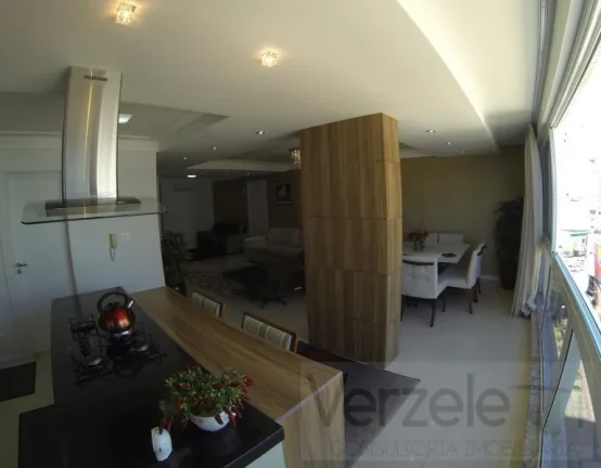 Imagem Apartamento 3 dormitórios para Venda em Balneário Camboriú / SC no bairro Centro