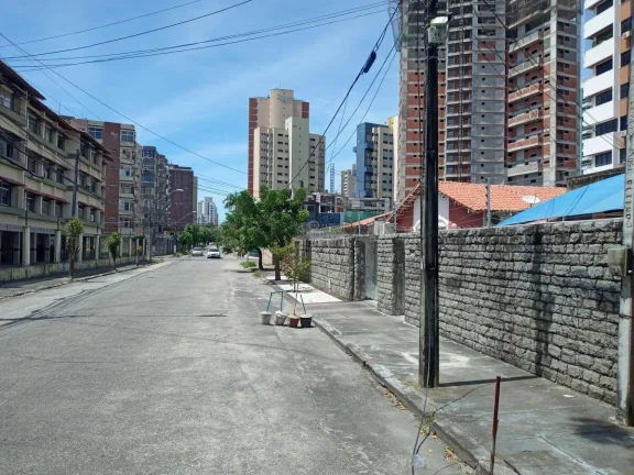 Imagem Casa a venda no Cocó