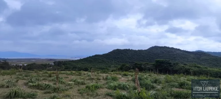 Imagem Terreno de 155.876m² à Venda na Praia da Tereza