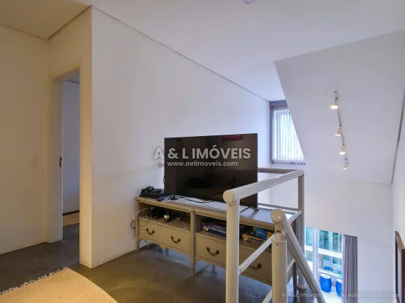 Imagem Duplex Capivari Campos do Jordão | Varanda Envidraçada e Mobiliado