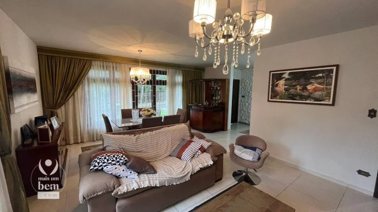 Imagem Essa é a realização do seu SONHO de uma CASA TÉRREA com 236m² e QUINTAL maravilhoso 5 quartos (2 SUÍTES) à venda De 999K Por R$ 901 mil AVALIA PERMUTA