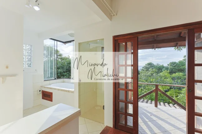 Imagem Casa com 4 quartos, sendo 2 suítes à venda no Córrego Grande