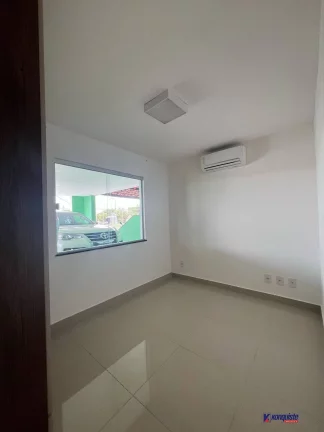 Imagem VENDO CASA 2/4 SENDO UMA SÚITE NO CONDOMINIO VIVA + MASTER