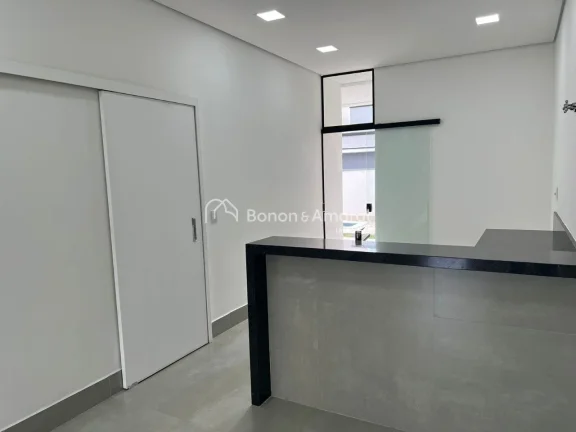 Imagem Linda casa à venda no Condomínio Real Park Sumaré, 3 quartos

Com três quartos, sendo um deles u...
