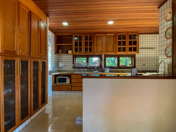 Imagem Casa à venda em Campos do Jordão – Com 5 dorm Vista para Pedra do Baú