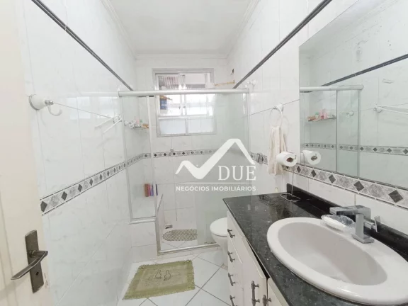 Imagem Casa com 2 dormitórios à venda, 105 m² por R$ 650.000,00 - Encruzilhada - Santos/SP